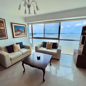riverfront-1-guayaquil.guayaquilhotels.org/